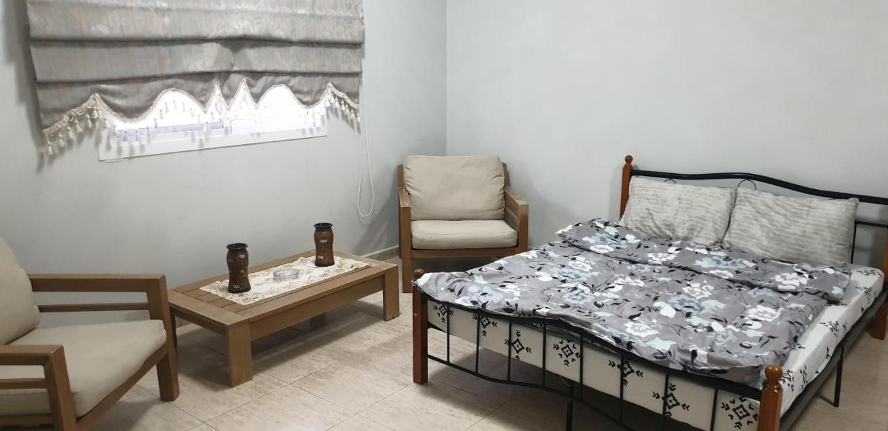 House In Homestay *