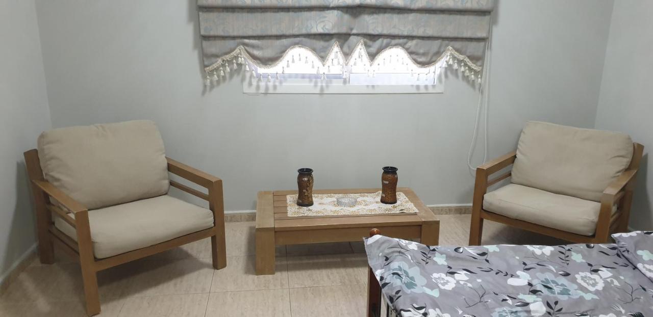 House In Homestay *